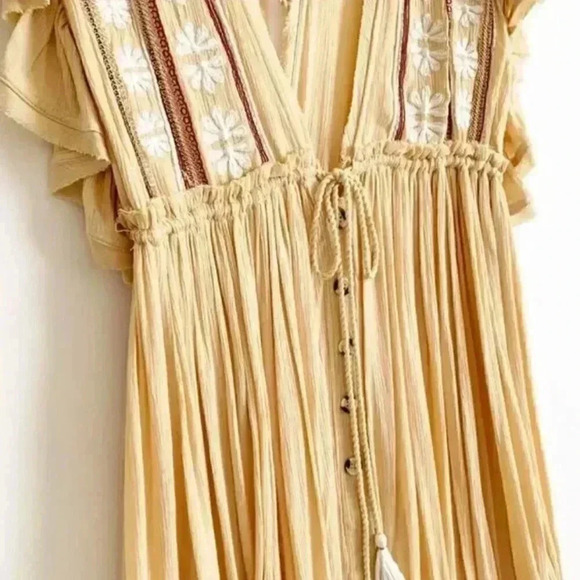 Free People Embroidered Tassel V-Neck Midi Dress Ruffle Sleeve Yellow Size S - Picture 10 of 10
